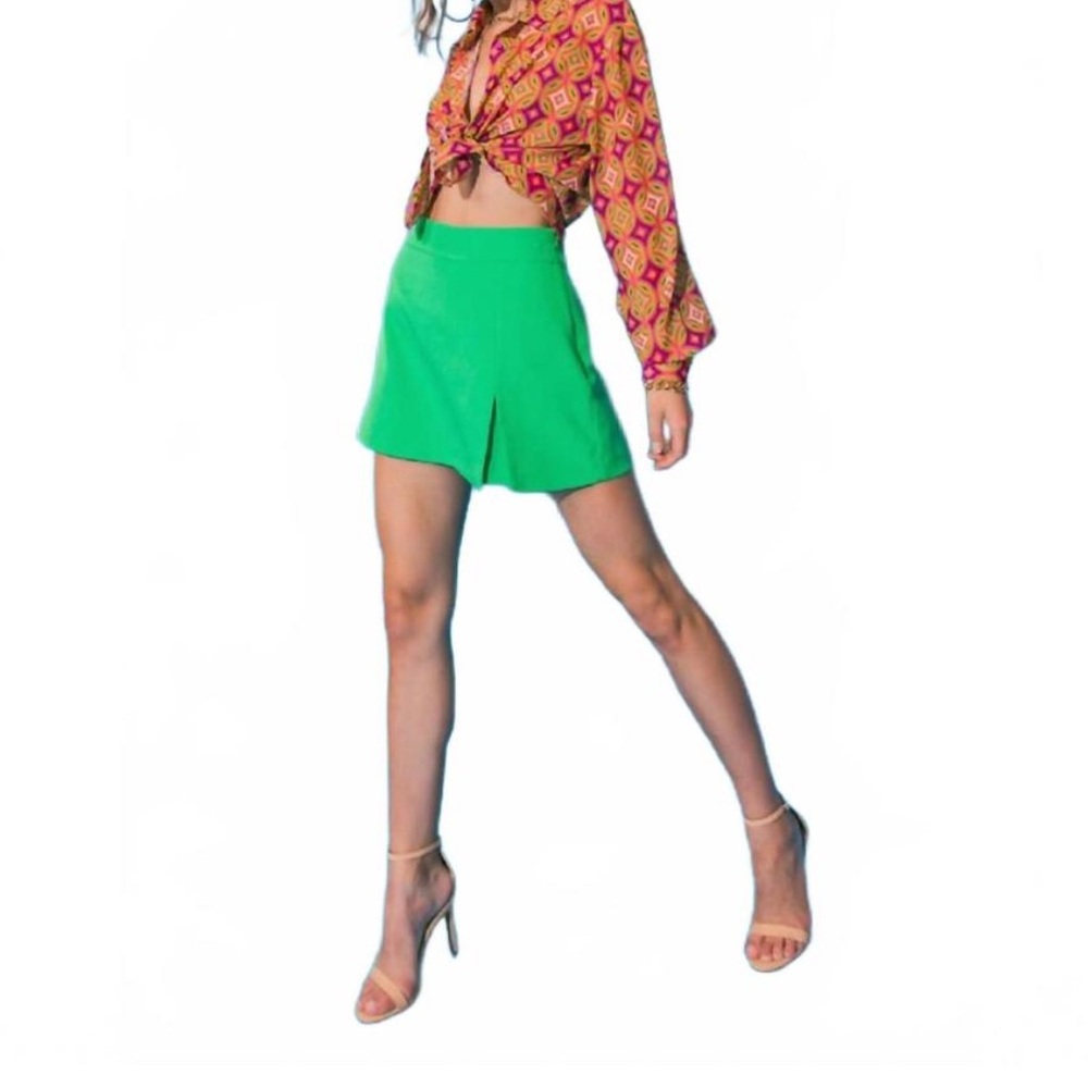 Flying Tomato Vibrant Green Ruffle Mini Skort Small